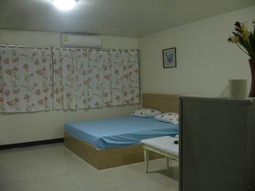 Паккрет: DMK Don Mueang Airport Guest House