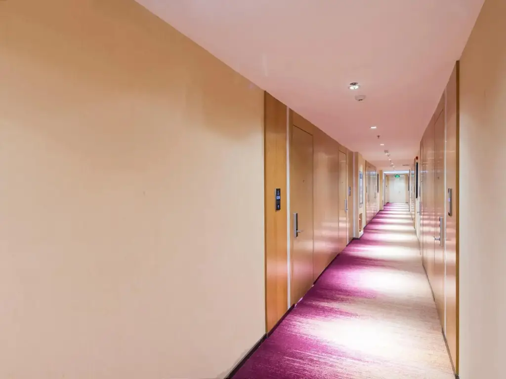 Lavande Hotels Anyang People Park — фото 1