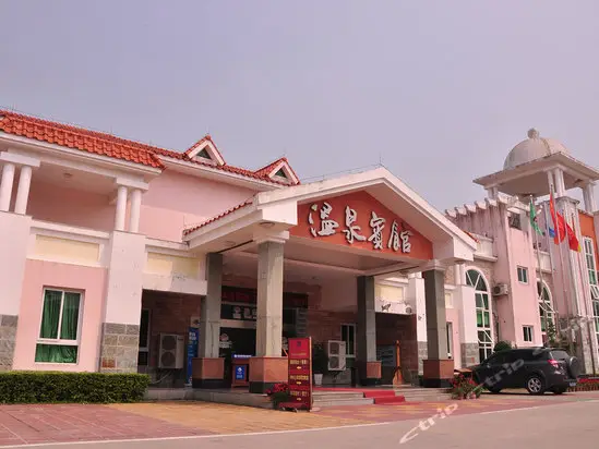 Huizhou Coast Hotspring Resort — фото 1