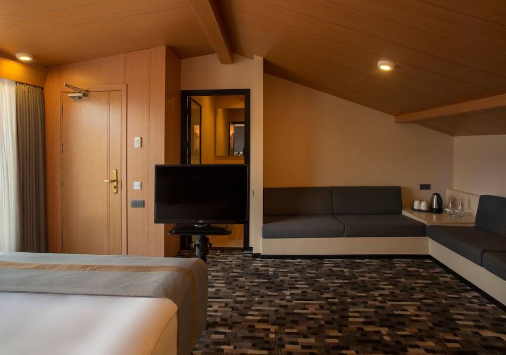 Стамбул: Tan Otel