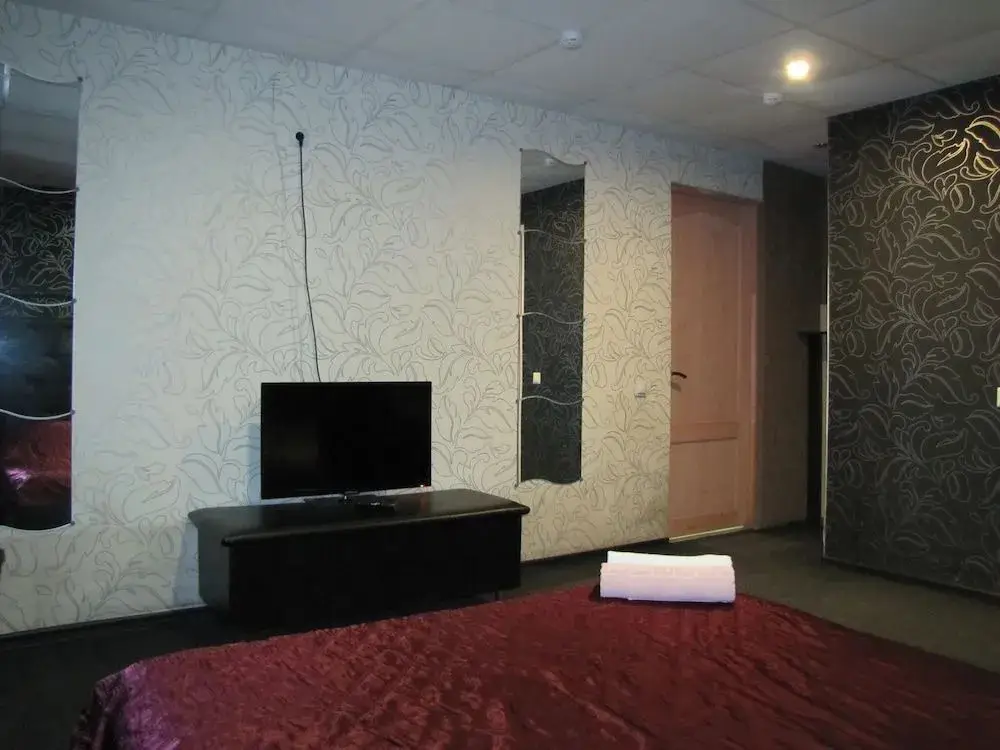 Пермь: Hotel Revolutsii 28