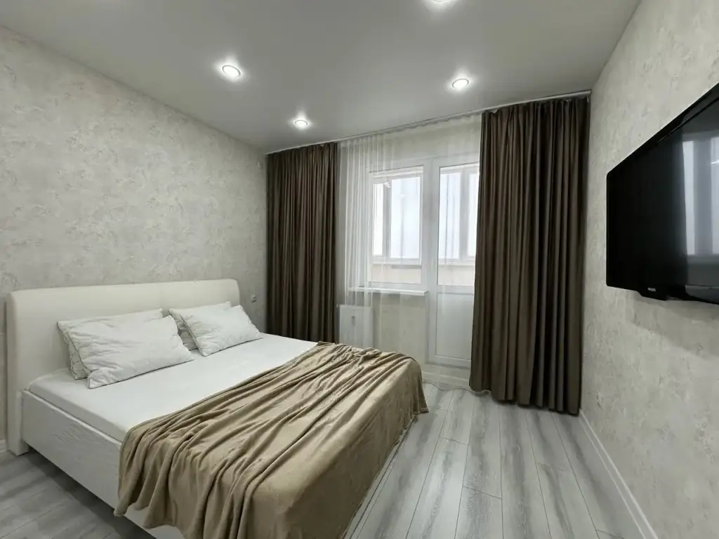 Апартаменты Like Home на Рокоссовского 27 — фото 1