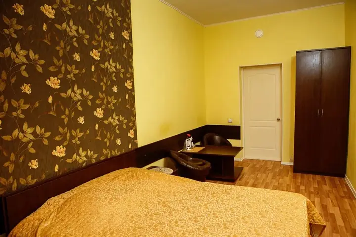 Пермь: Меблированные комнаты Inn Fontannaya