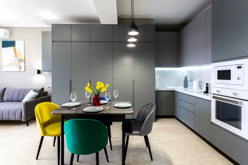 Сочи: Апартаменты Red Apartments Светлана Парк Дакота