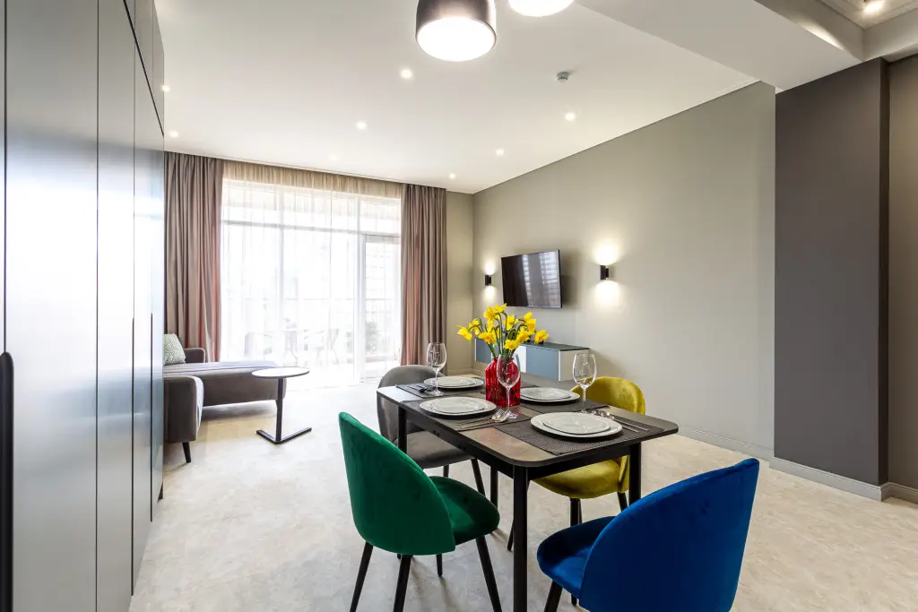 Сочи: Апартаменты Red Apartments Светлана Парк Моника