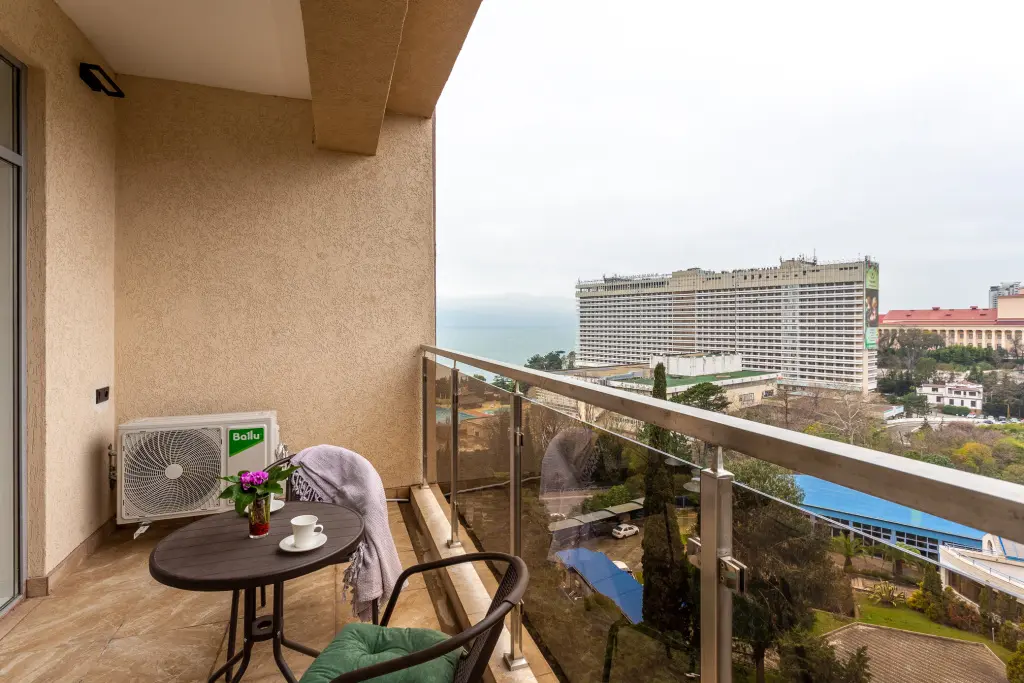 Сочи: Апартаменты Red Apartments Светлана Парк Моника