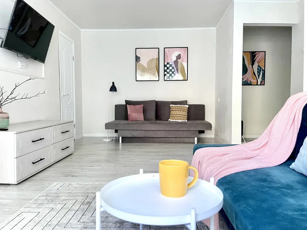 Калининград: Квартира ApartMari Светлые двухкомнатные апартаменты в самом центре