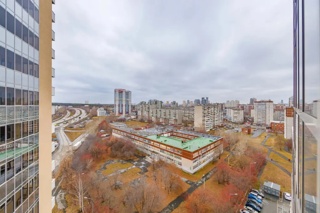 Екатеринбург: Апартаменты у метро Ботаническая