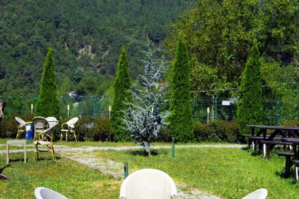 Илика: Отель Sarot Thermal Park (Halal Hotel)