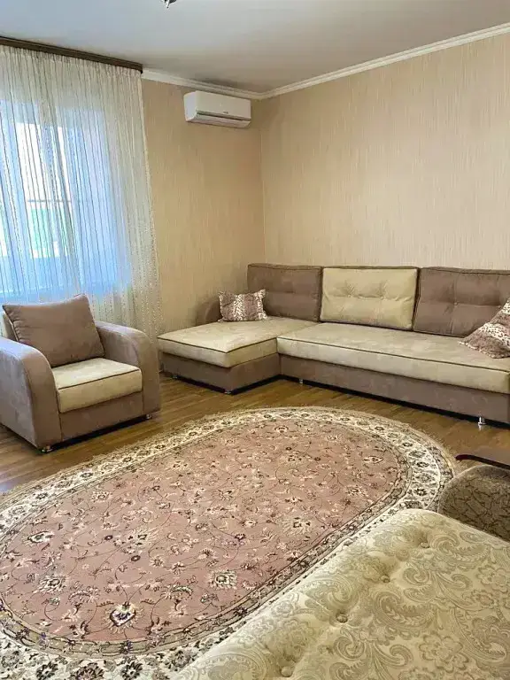 Минеральные Воды: Квартира Просторная