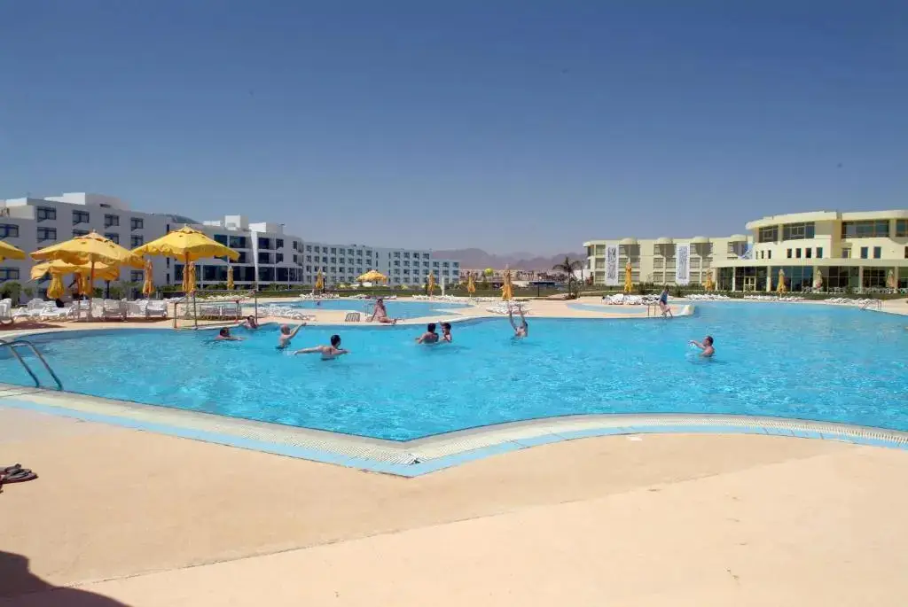 Amarina Sun Resort and Aqua Park — фото 1