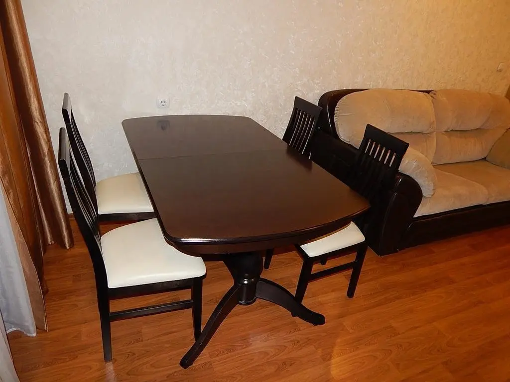 Новосибирск: AAA Elita on Semiy Shamshinih 12