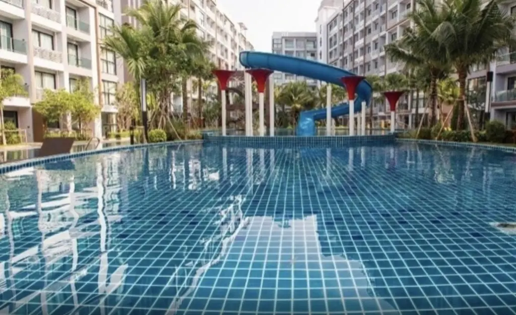 Паттайя: Апартаменты GSR - Dusit Grand Park 1