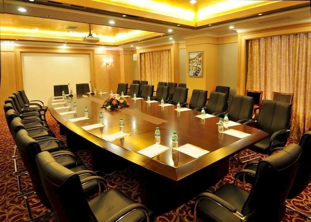 Наньчан: Starway Hotel Nanchang Hongguzhong Avenue Qiushui Plaza