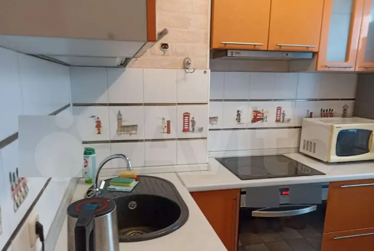 Ноябрьск: Квартира на 40 лет Победы 11