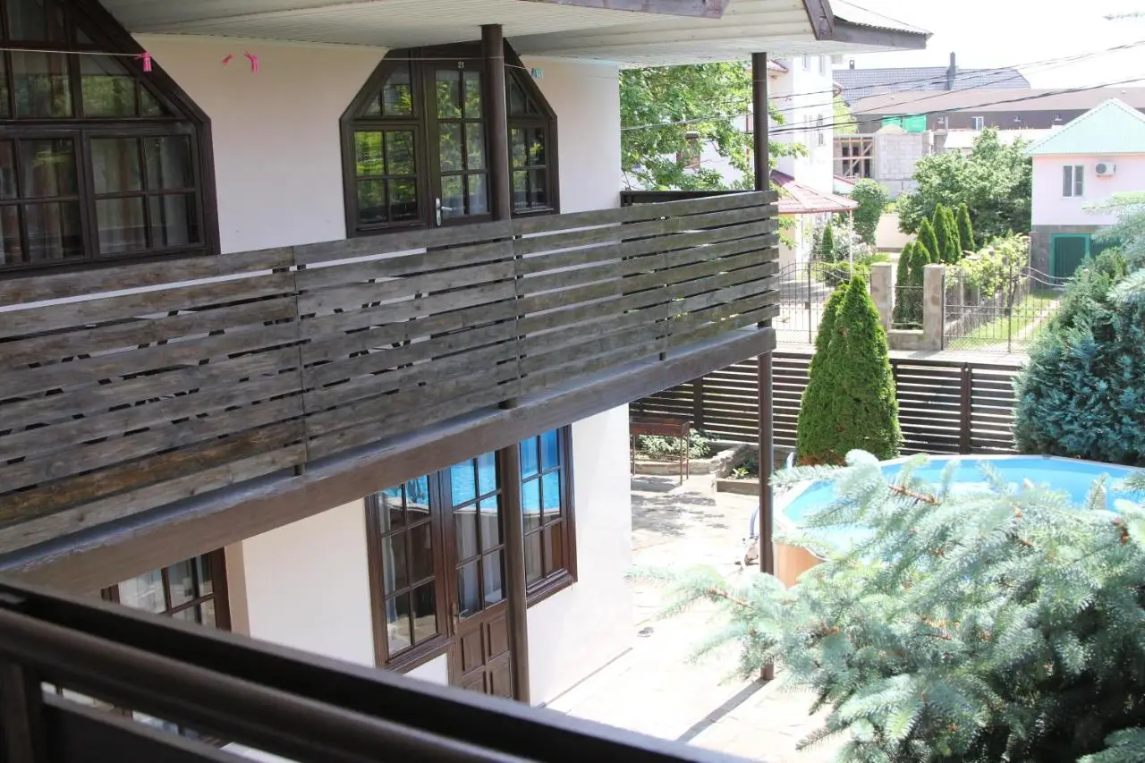 Архипо-Осиповка: Мебелированные комнаты Aksis House