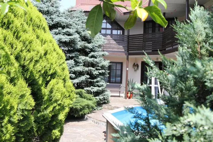 Архипо-Осиповка: Мебелированные комнаты Aksis House
