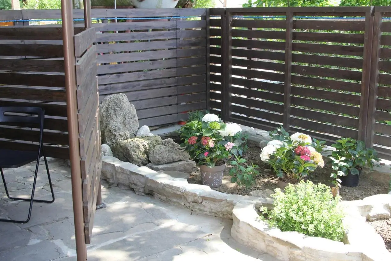 Архипо-Осиповка: Мебелированные комнаты Aksis House