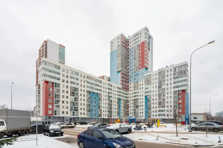 Пермь: Апартаменты с Балконом на Полевая 10