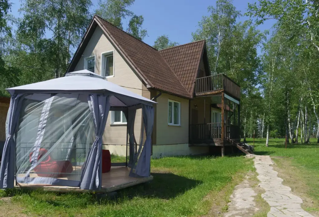 Новосибирск: Гостевой дом Лесная сказка