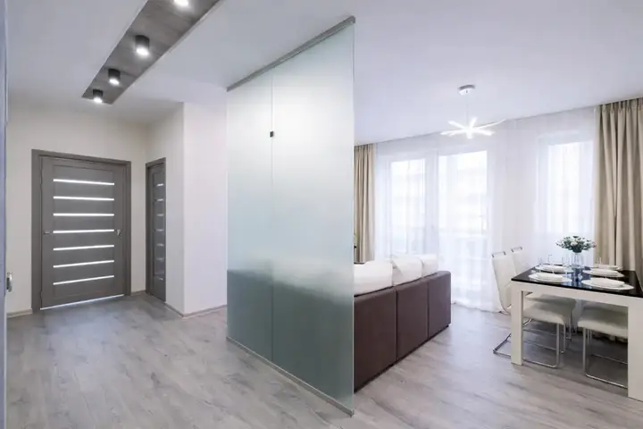 Калининград: ApartMari на Горького 96