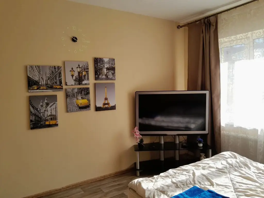 Екатеринбург: Квартира на Очеретина 12