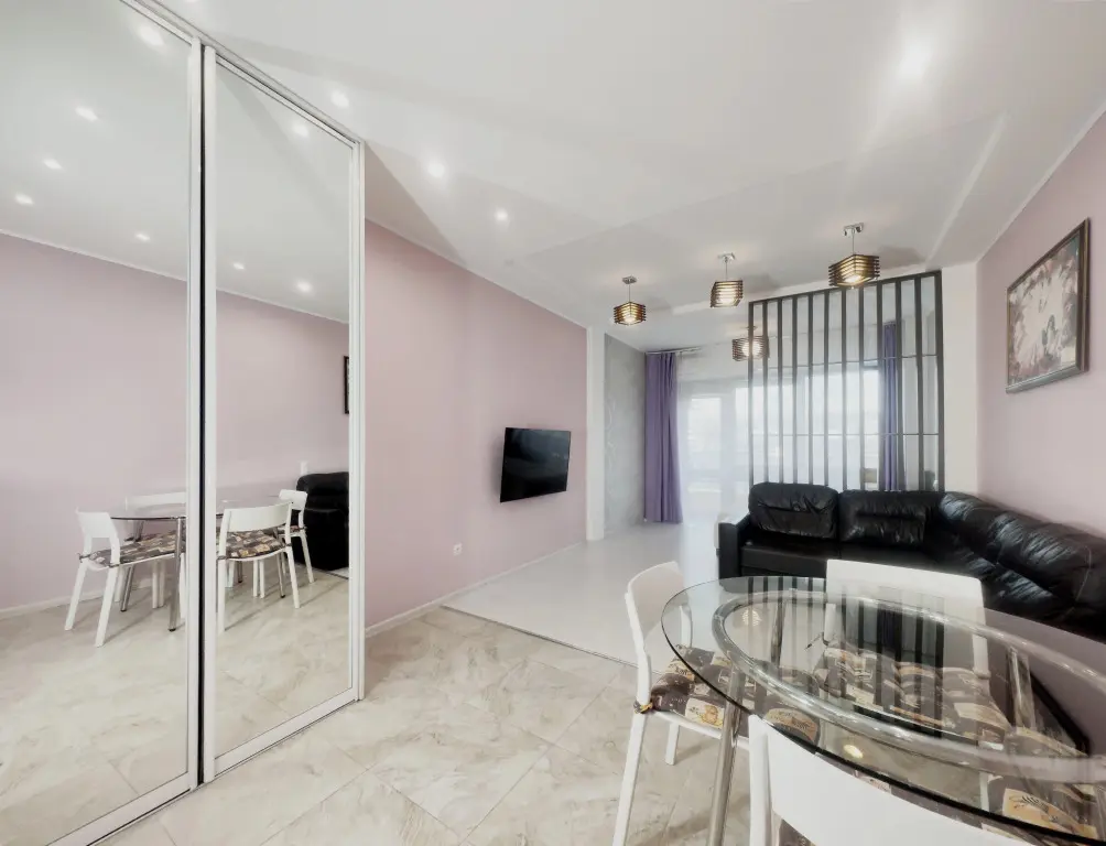 Сочи: Апартаменты M Apartments ЖК Версаль