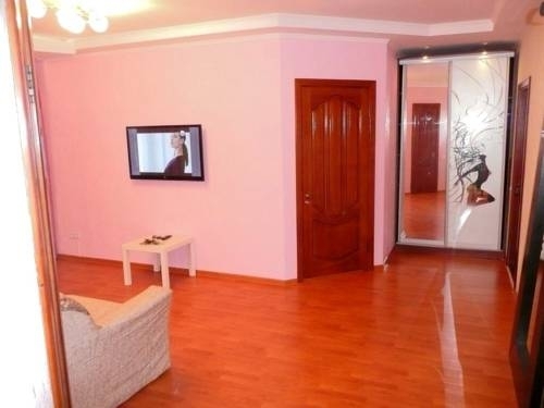 Новосибирск: Apartments at Metro Krasniy Prospekt
