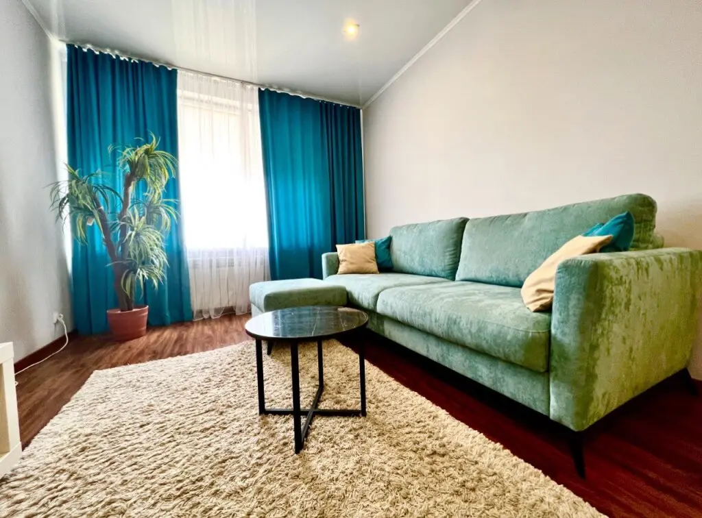 Саратов: Квартира 2-комнатная, 50 м², 17/19 этаж
