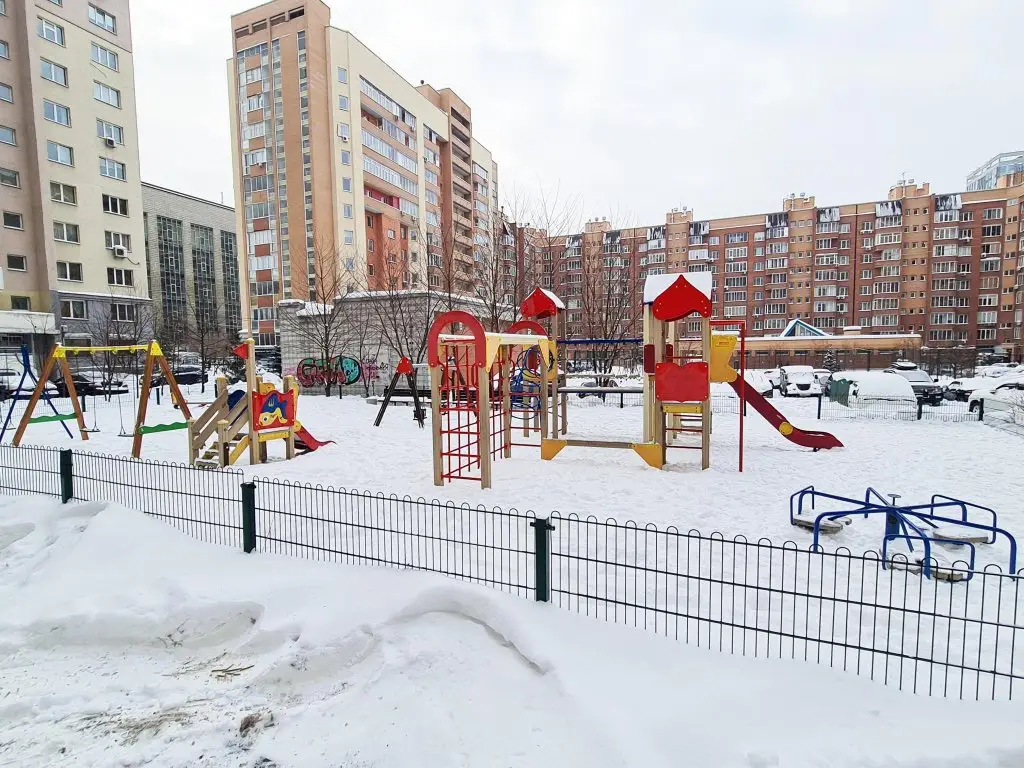 Новосибирск: Квартирный Фонд Новосибирска на Кирова