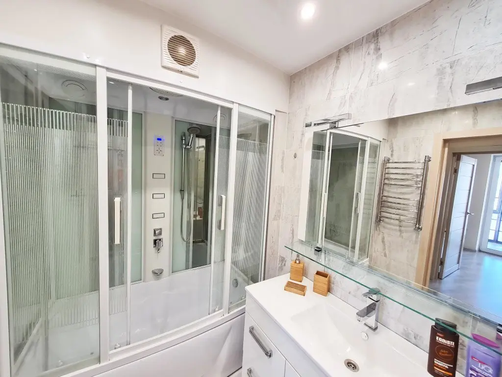 Новосибирск: Apartaments Novosibirska, st. Bolshevistskaya, 100, 16 Floor