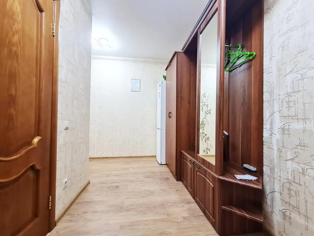 Новосибирск: Apartaments Novosibirska, st. Demyana Bednogo, 57-15 Floor