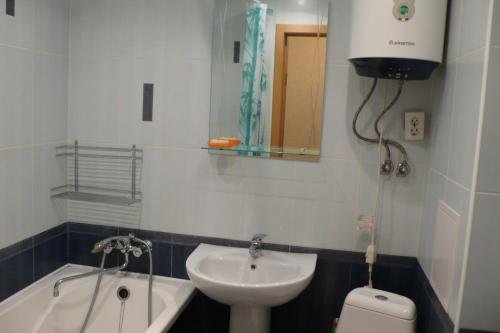 Томск: Apartment on Uchebnaya 7/1