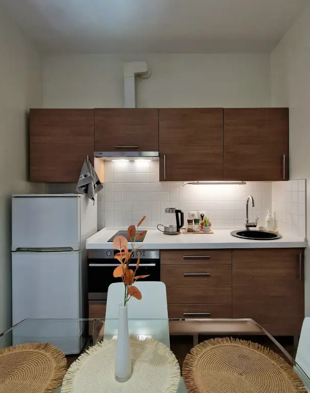 Новосибирск: Uyutnaya Studiya Klas Home U Royyal Parka Flat