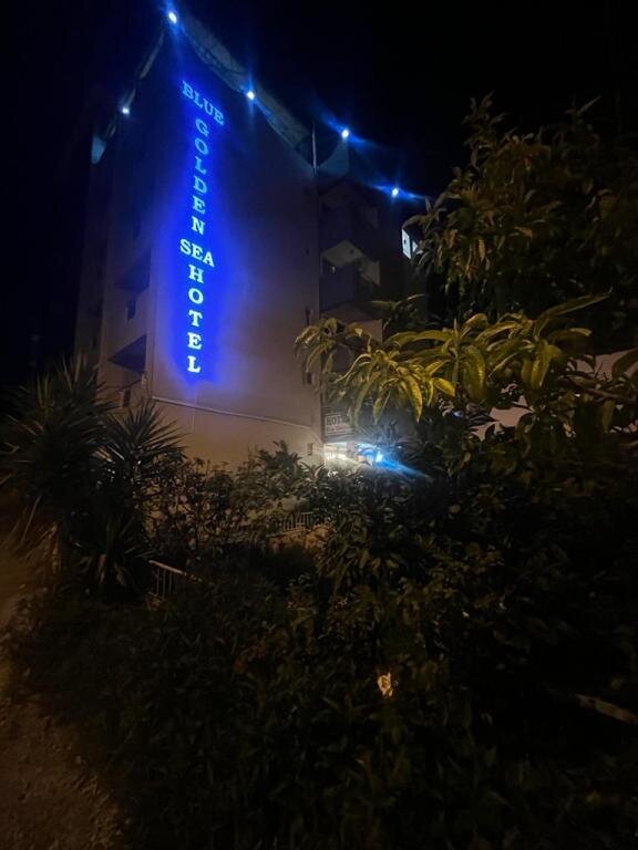 Blue Golden Sea Hotel — фото 1