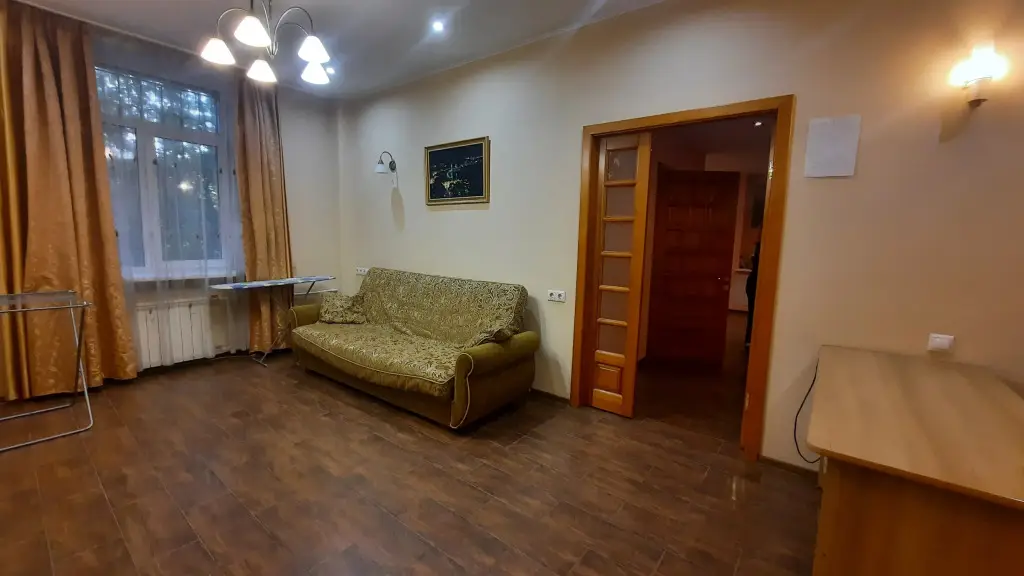 Новосибирск: Квартира Просторная на Площади К.Маркса