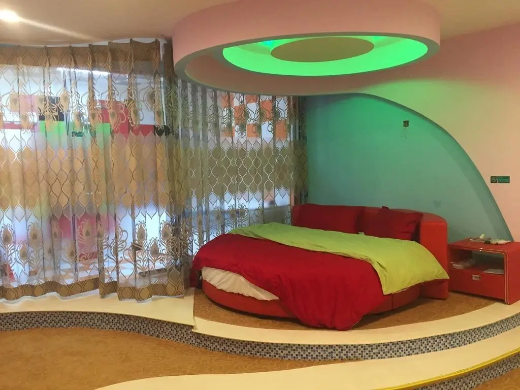 Chifeng Romantic Time Theme Inn — фото 1