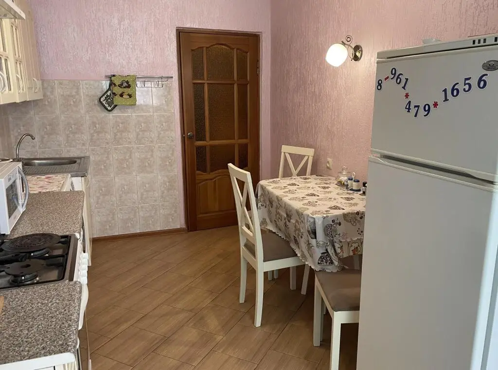 Кисловодск: Апартаменты на улице Андрея Губина 24