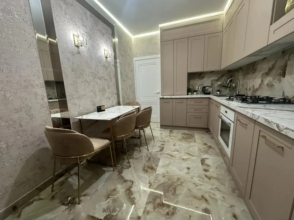Минеральные Воды: Апартаменты КМВ на улице Советская