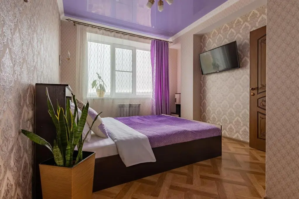 Пятигорск: Апартаменты на улице Власова 4