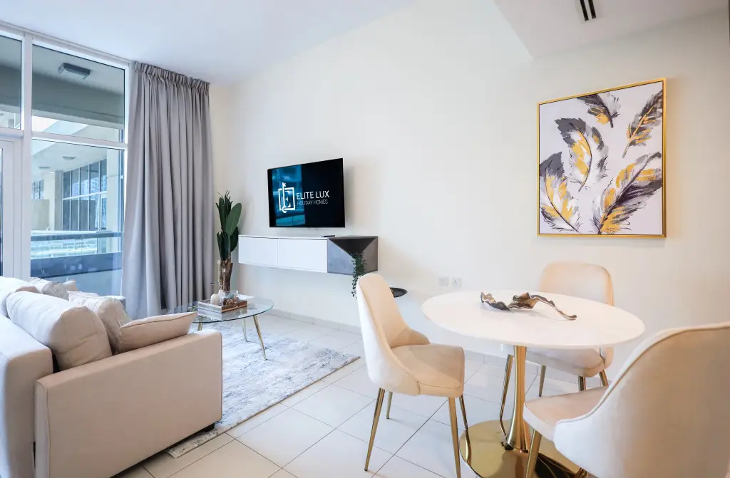 Дубай: Apartments Elite Lux Holiday Homes - Modern Comfort Studio in Business Bay