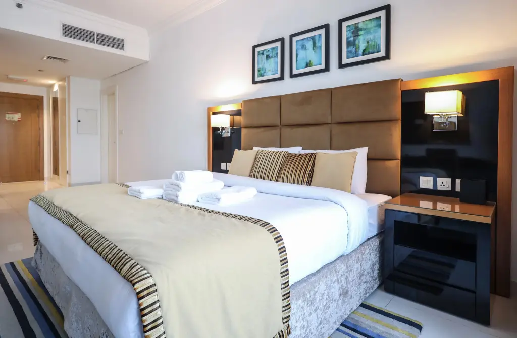 Дубай: Apartments Elite Lux Holiday Homes - Capital Bay Studio Retreat in Business Bay