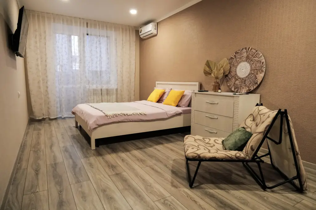 Новочеркасск: Квартира KEY2HOME на Бакинских