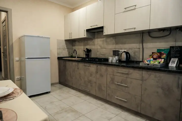 Новочеркасск: Квартира KEY2HOME на Бакинских