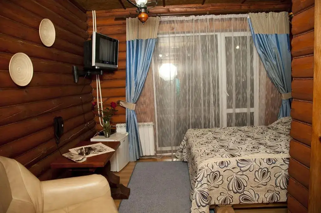 Новосибирск: Петров Двор