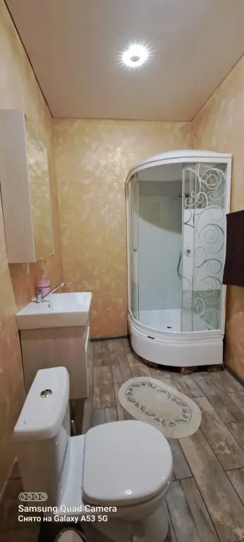 Квартира с видом на горы — фото 1
