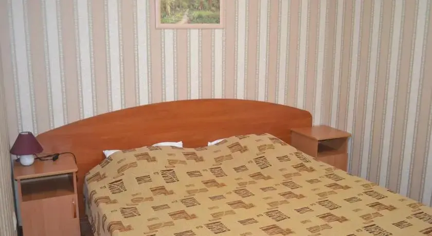 Лоо: Летние Домики