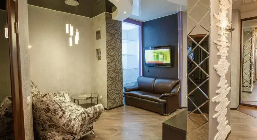 Казань: Myhomehotel на Чистопольской улице 71А