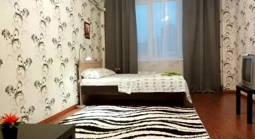 Казань: В Сквере Стамбул в Центре Казани
