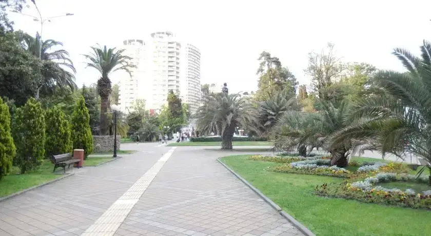 Сочи: Парус Центр Сочи